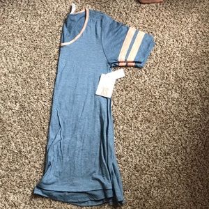 LuLaRoe perfect t xs brand new